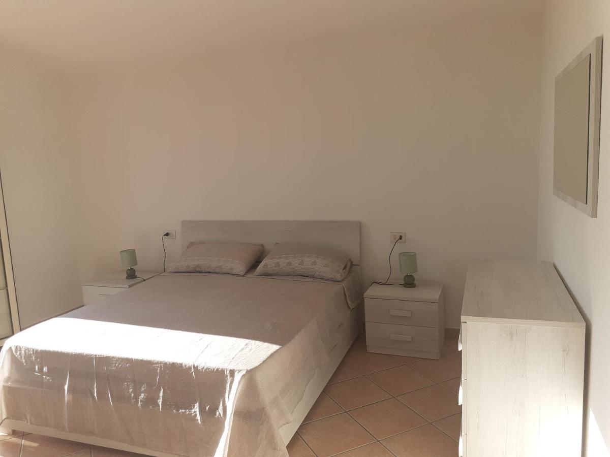 Appartamento A Pula In Zona Residenziale Eksteriør bilde