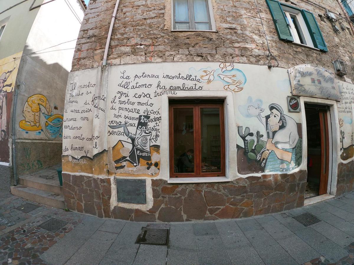 Appartamento A Pula In Zona Residenziale Eksteriør bilde